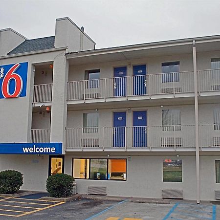 Days Inn By Wyndham Charleston Wv 外观 照片